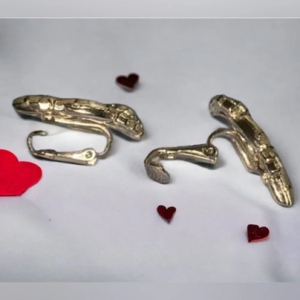 VINTAGE 1950'S RHINESTONE CRYSTAL CLIP ON EARRINGS - Picture 3 of 5